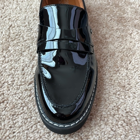 Franco Sarto Shiny Loafers - Picture 2 of 8